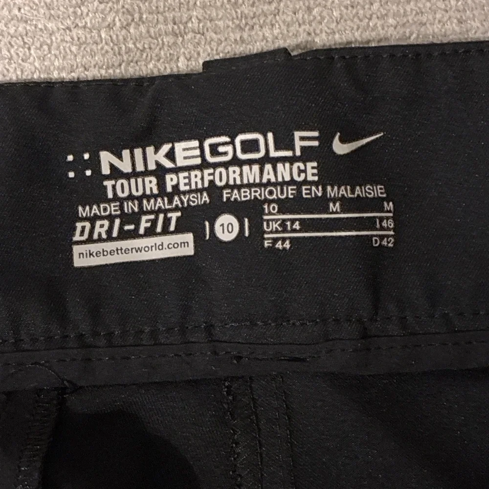 Nike Dri-FIT Tour Performance Golf Shorts Women's 10 Black EUC
